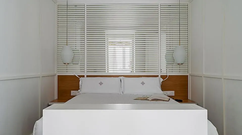 Luxury Apartment In Barcelone 0*, Barcelona Spain
