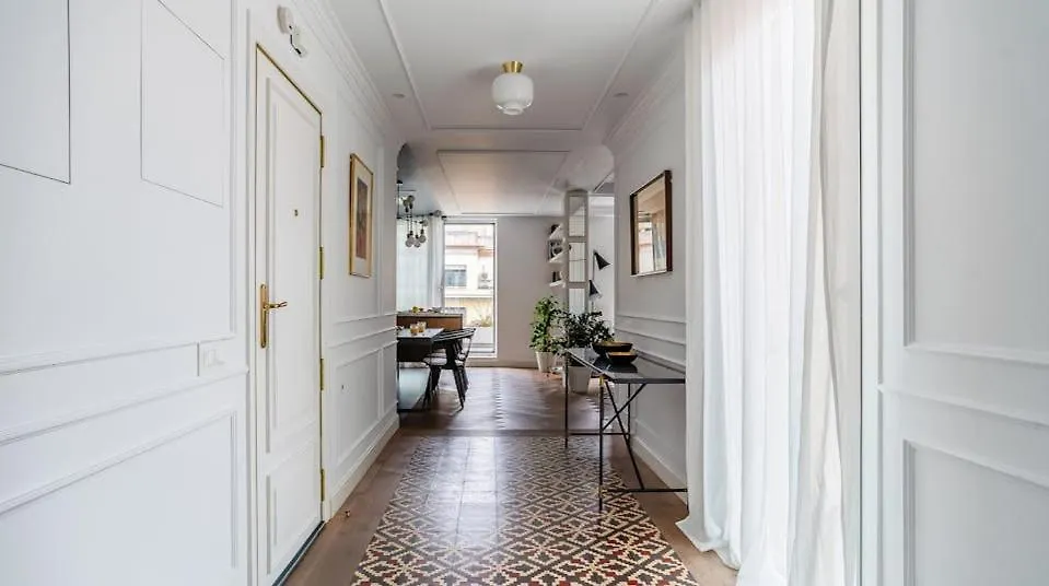 Luxury Apartment In Barcelone Spain